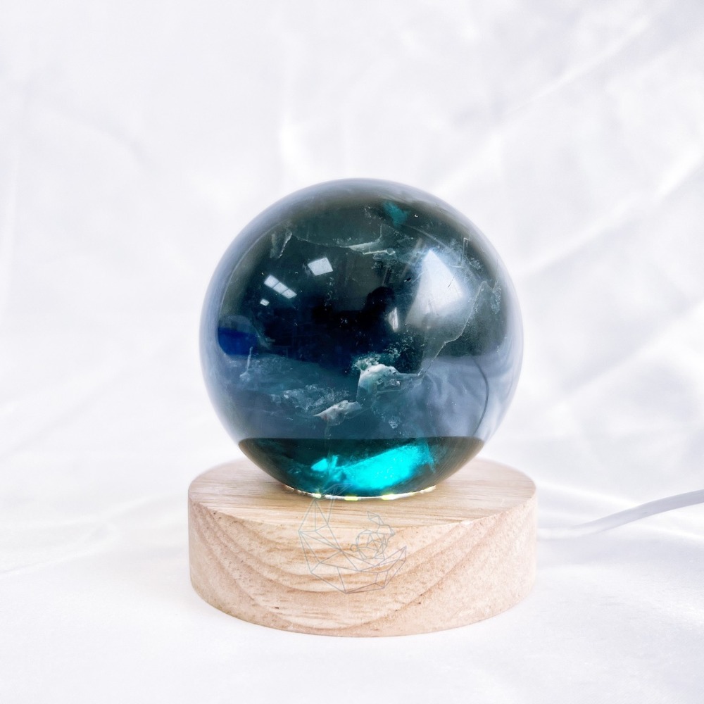 ₍мσσи_нασ ᙏ̤̫͚ 紅55 螢石球 7.2cm海洋之星 深邃  鑲嵌在暗中的寶石-細節圖7