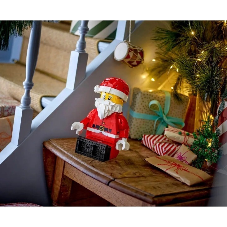 《狂樂玩具屋》LEGO 40820 放大版耶誕老人人偶-細節圖2