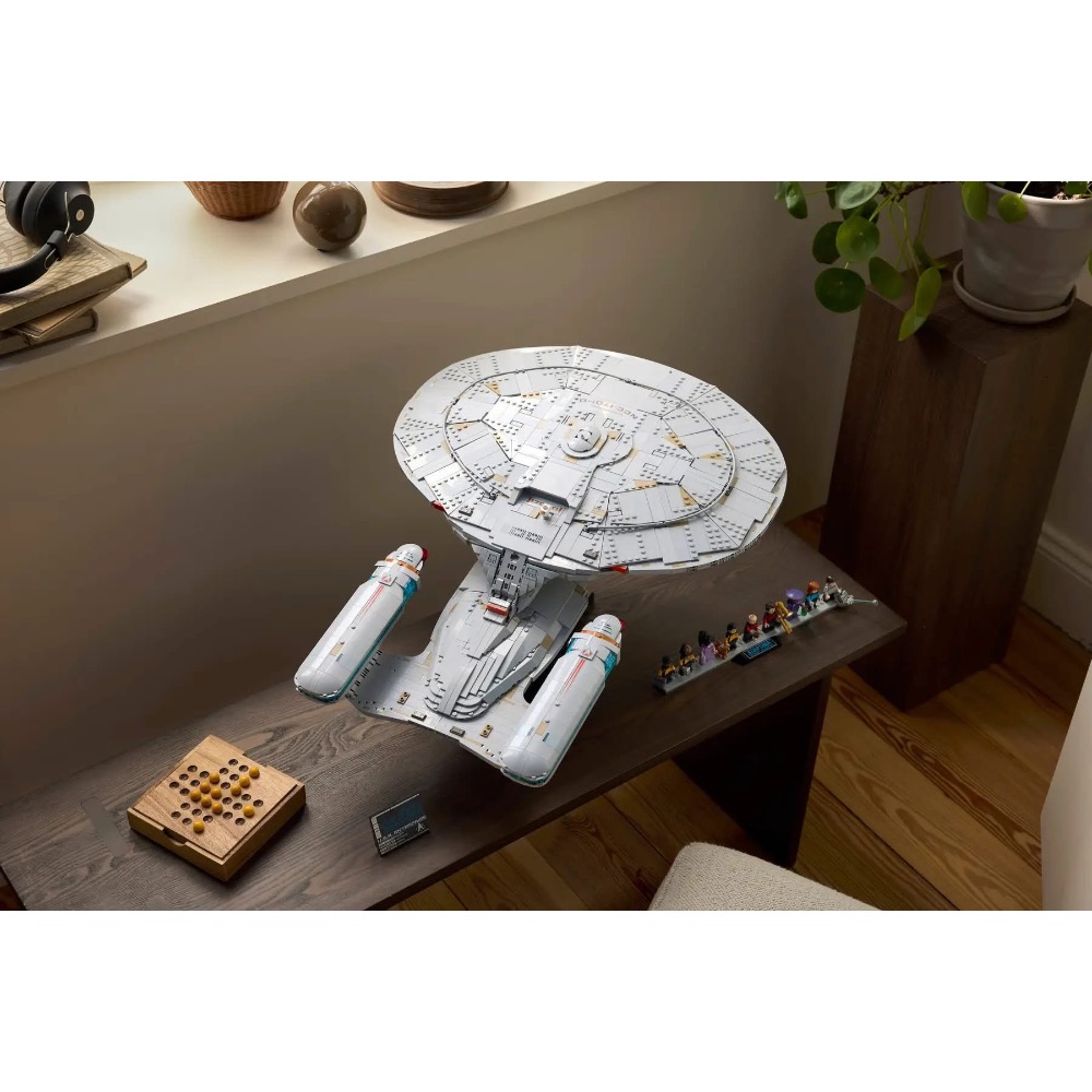 《狂樂玩具屋》LEGO 10356 星艦迷航記 (11/28陸續出貨）-細節圖2