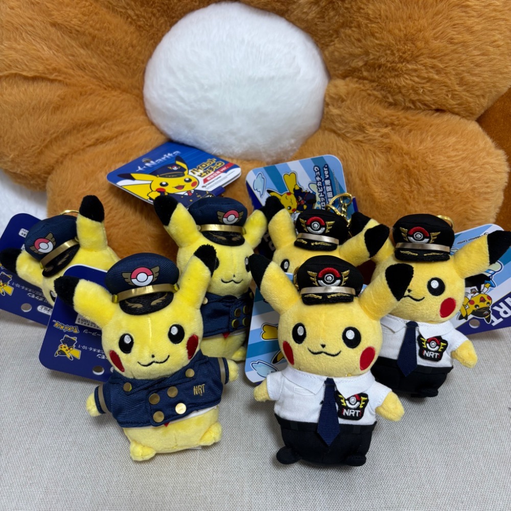 寶可夢中心 徽章 橫濱 東京DX 成田機長皮卡丘 成田車站皮卡丘 掛飾-細節圖2