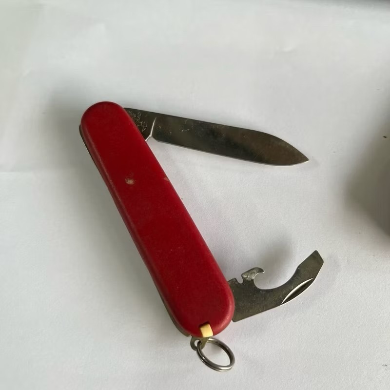 [沐沐屋］victorinox 維氏 84mm 公雞 Bantam 8用 瑞士刀-細節圖2