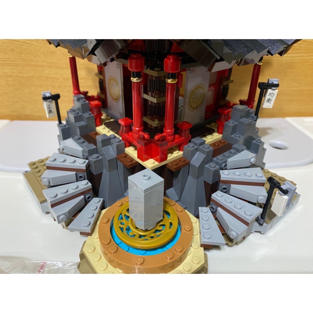 [步步高］展品場景樂高lego 70751 飛天忍者神廟（無書盒，無人偶僅場景有缺如下）-細節圖2