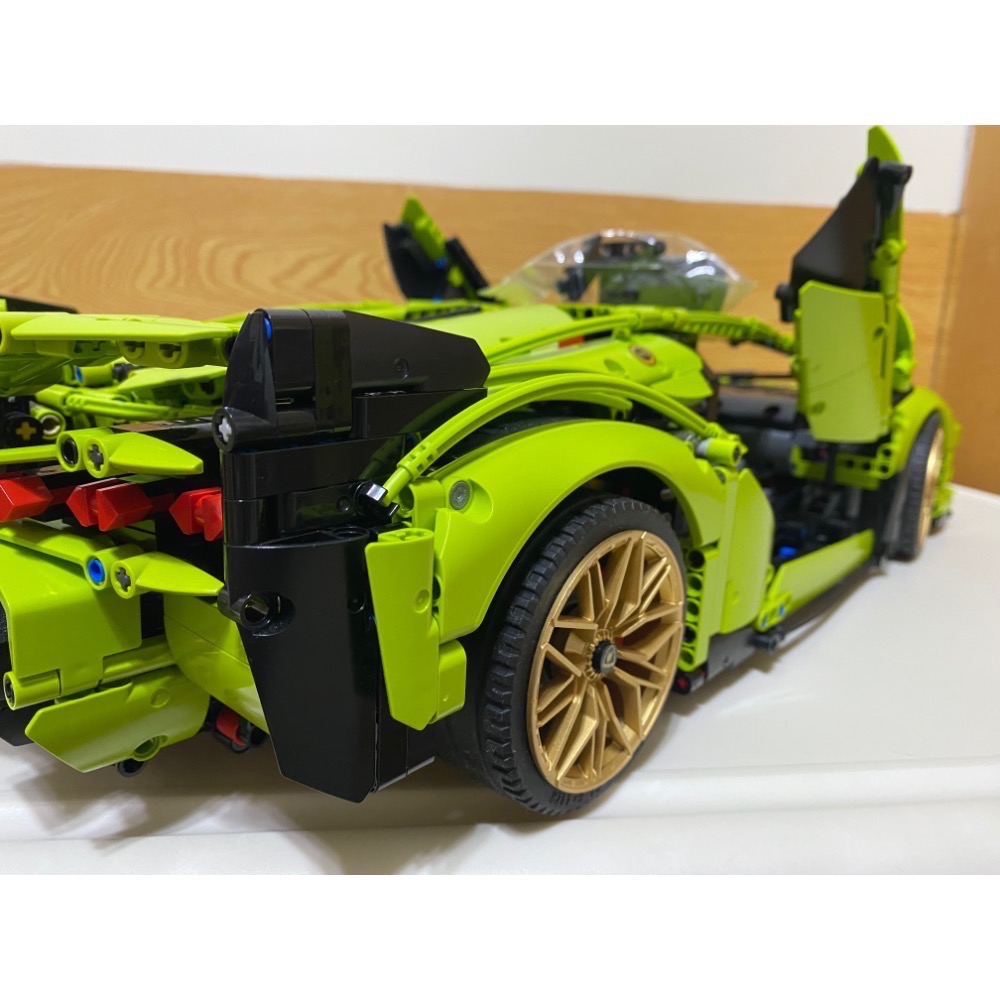 ［步步高］已組lego樂高42115藍寶堅尼（有盒書）,目測無缺,99%完整-細節圖5