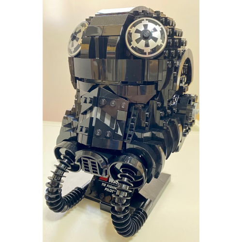 ［步步高］已組展品樂高lego 75274 鈦戰機駕駛頭盔（無盒書）