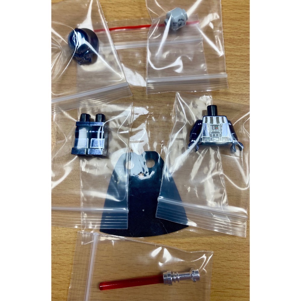 ［步步高］已拆LEGO 4547551 電鍍 達斯維達 黑武士 sw0218 稀有十週年限定（已拆、無原袋）-細節圖2