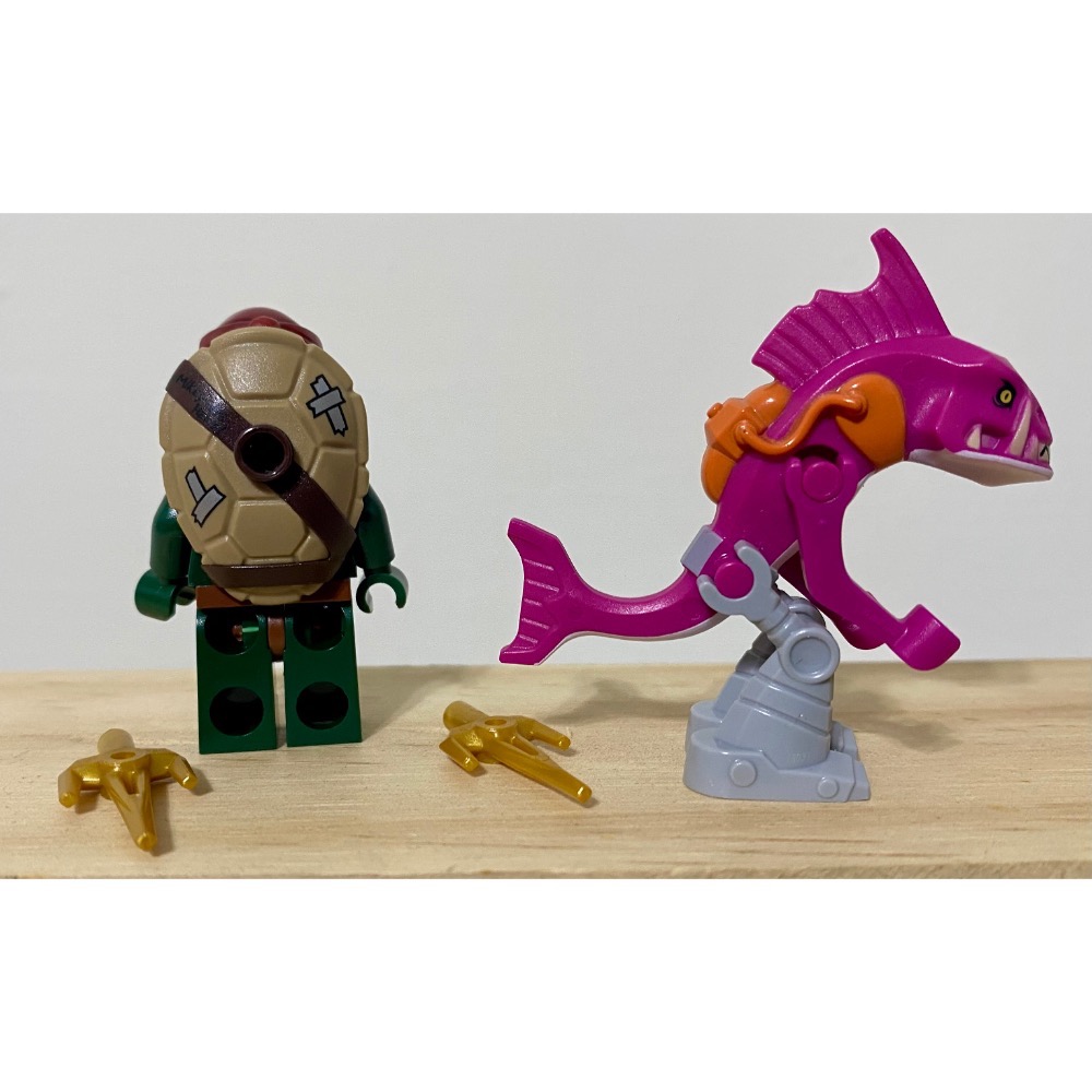 [步步高] 展品LEGO 樂高 79116 忍者龜 tnt045 拉斐爾 +tnt014魚人（合售、關節正常無把玩）-細節圖3
