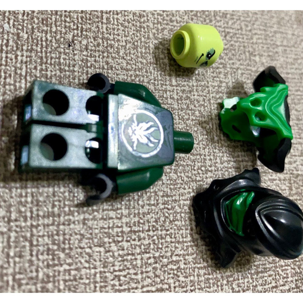 ［步步高］近新樂高 LEGO njo0154 附身勞埃德（溢色版、關節正常實品如圖）-細節圖3