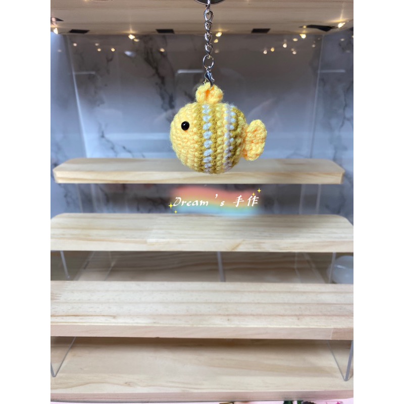 💖Dream’s 手作💖DIY手工毛線編織-可愛熱帶小魚吊飾成品，手機吊飾，鑰匙圈吊飾，小吊飾，婚禮小物-細節圖9