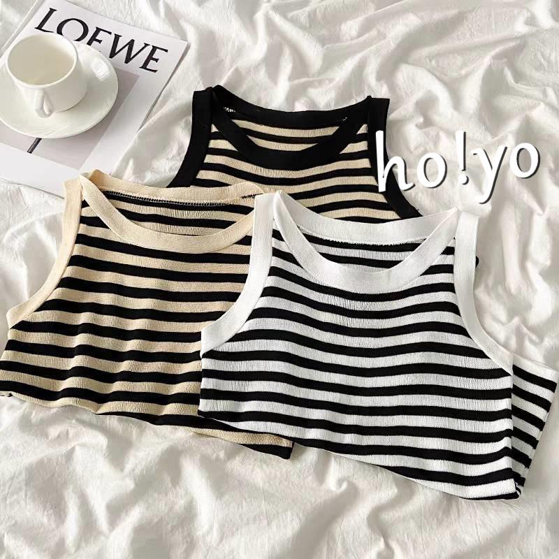 台灣現貨🇹🇼韓系親膚彈力 微削肩橫條針織背心 削肩背心 性感顯胸 條紋背心 穿搭 背心女 無袖上衣 無袖背心 女裝 上衣-細節圖2