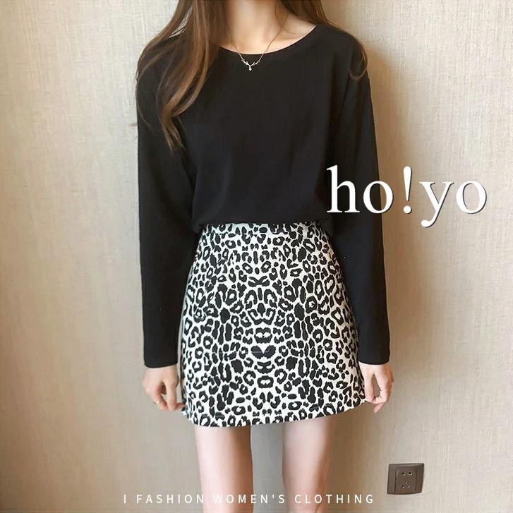 純色🇹🇼 日系高質感德絨 長袖素T 女 微磨毛 長袖T恤 冬天 保暖上衣 大學T素面 純色長T 素T 圓領T恤 打底衫-細節圖3