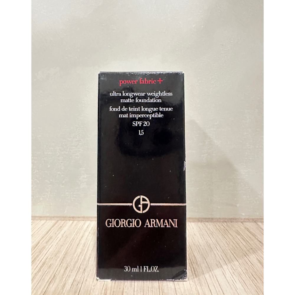 GIORGIO ARMANI 超持妝絲絨水慕斯粉底(持久粉底液) 紅標 #1.5-細節圖2