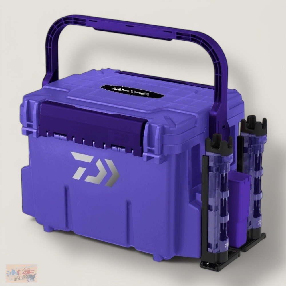 中壢鴻海釣具【DAIWA】TACKLE BOX TB7000 紫色限量工具箱套組(置竿價×2/路亞支架×1)-細節圖2