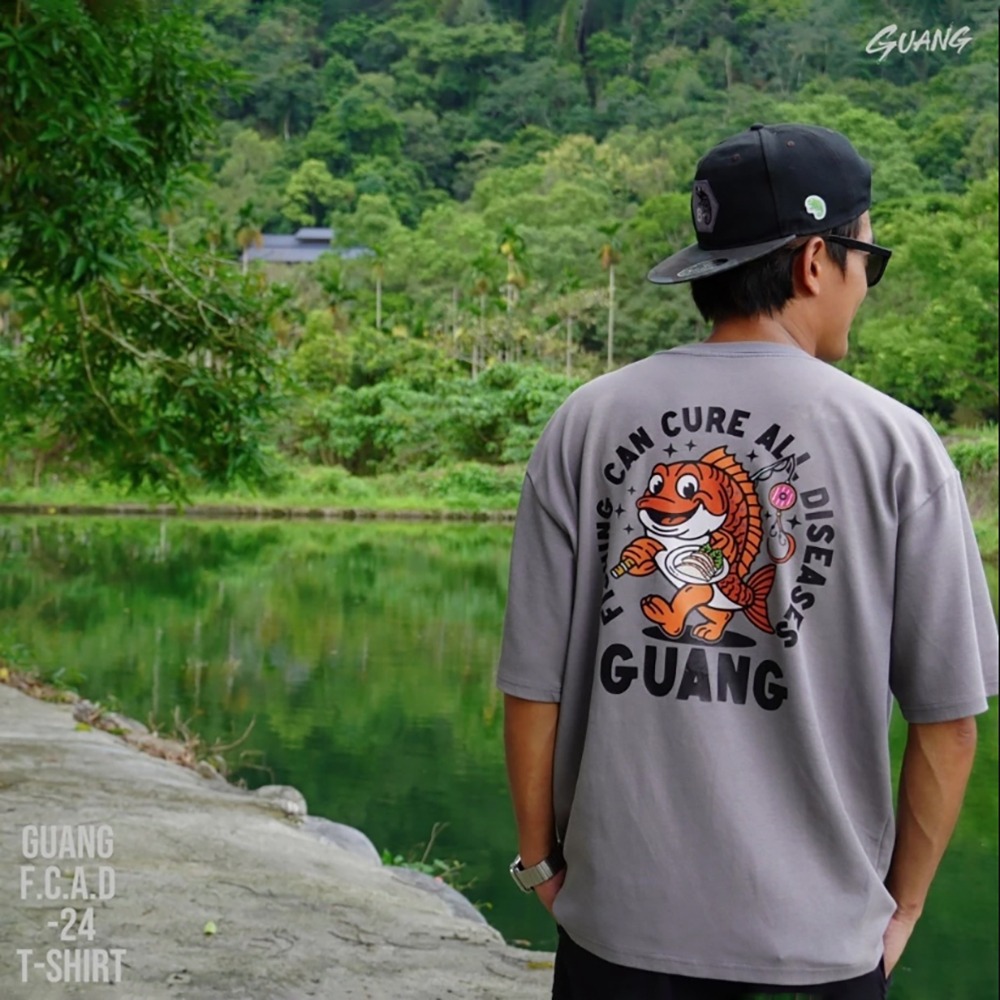 中壢鴻海釣具【謝洸俠x尼德】 GUANG 24 T-SHIRT 生猛海底撈 真鯛 機能科技棉 美式復古 落肩短T 短袖-細節圖4