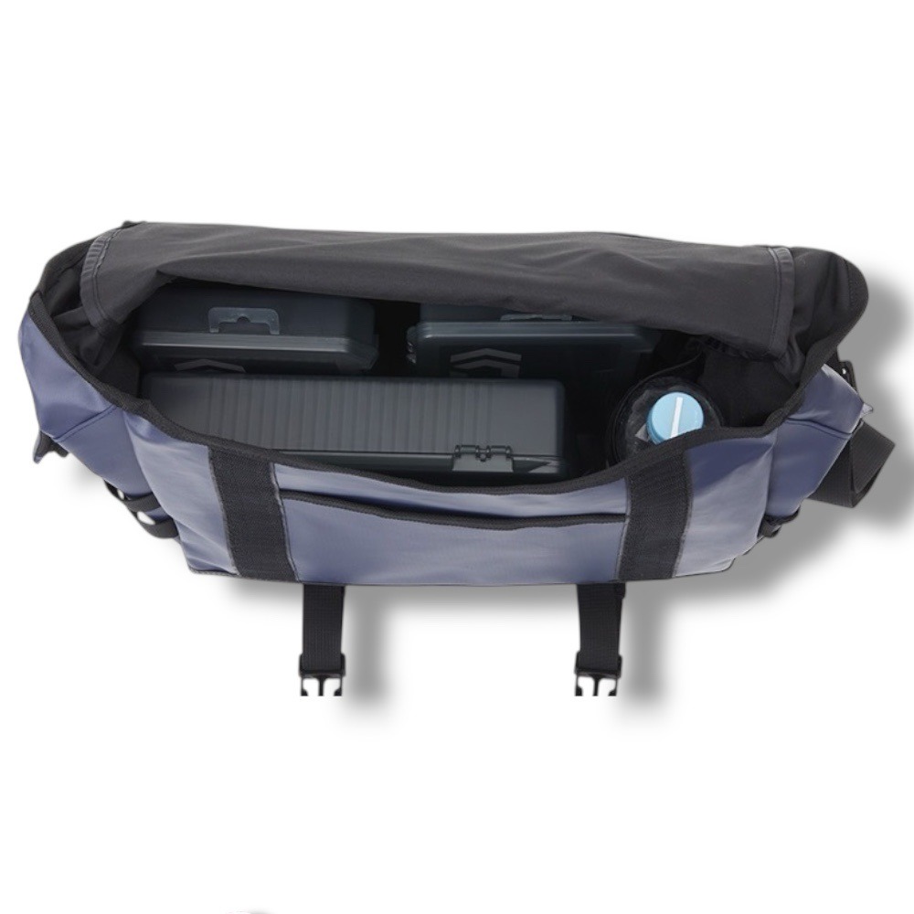 中壢鴻海釣具【DAIWA】 MESSENGER BAG（D）郵差包 / 肩背包 (25年新色)-細節圖2