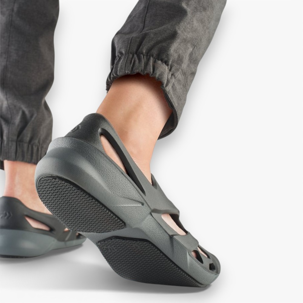 中壢紅海釣具【DAIWA】 DL-1484 布希鞋 (26年款) 釣魚布希鞋  塑膠鞋 透氣吸水防滑 防滑鞋-細節圖3