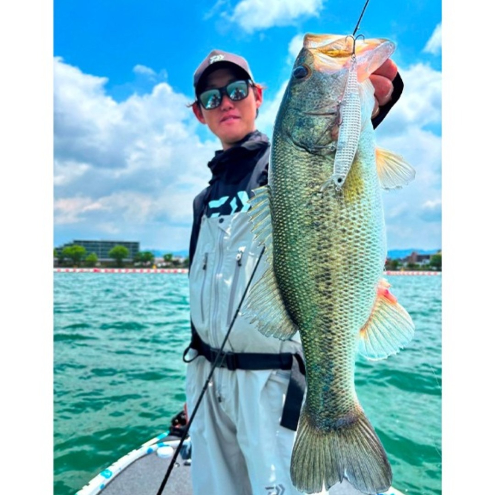 中壢紅海釣具【DAIWA】D-Jerkbait 112F(浮水型) 112SP(懸浮型)米諾 雷射衝擊 路亞假餌-細節圖11