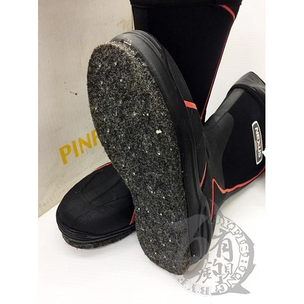 ◎百有釣具◎SHIMANO FB-001Q 灰色長筒防滑鞋 FB-147H黑色棉釘，因應磯釣地形展現優異的穩定感-細節圖8