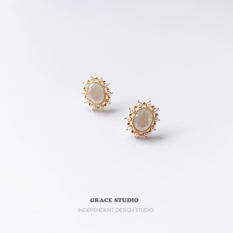 ʀᴏᴀɴɴᴀ_ᴋʀ美麗不只一點點法國女孩👧🏼vintage復古法式耳釘小眾精緻微鑲鋯石珍珠耳環-細節圖8