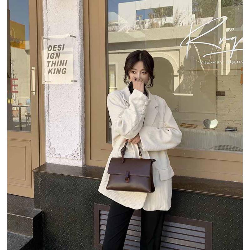 ʀᴏᴀɴɴᴀ_ᴋʀ自留韓國🇰🇷IG熱銷大爆款高級感桃木復古納帕紋軟皮革包單肩斜挎包手提包包新款潮大容量青春女生包包-細節圖9