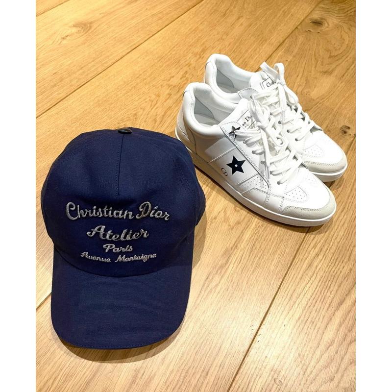 ʀᴏᴀɴɴᴀ_ᴋʀ「時髦神器」修飾頭型神器韓版新款𝐷𝑖𝑜𝑟家硬挺又修飾臉型黑色棉質帆布標徽刺繡休閒棒球帽鴨舌帽老帽-細節圖5