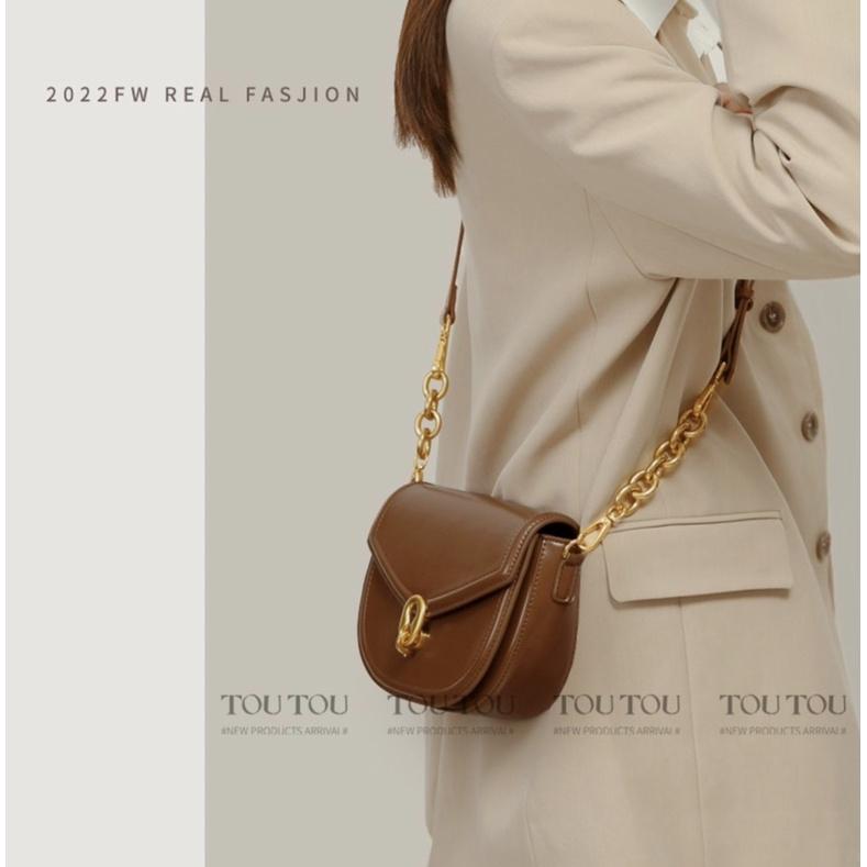 ʀᴏᴀɴɴᴀ_ᴋʀ背著怎麼樣都時髦高級感洋氣百搭馬鞍包絲巾鍊條高質感單肩斜挎包-細節圖7