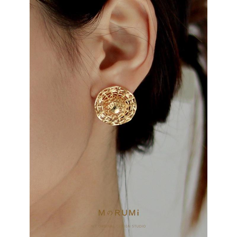 ʀᴏᴀɴɴᴀ_ᴋʀ美的晃眼🥹耳朵上的小草帽耳釘原創設計華麗純銅編織個性潮人款-細節圖8