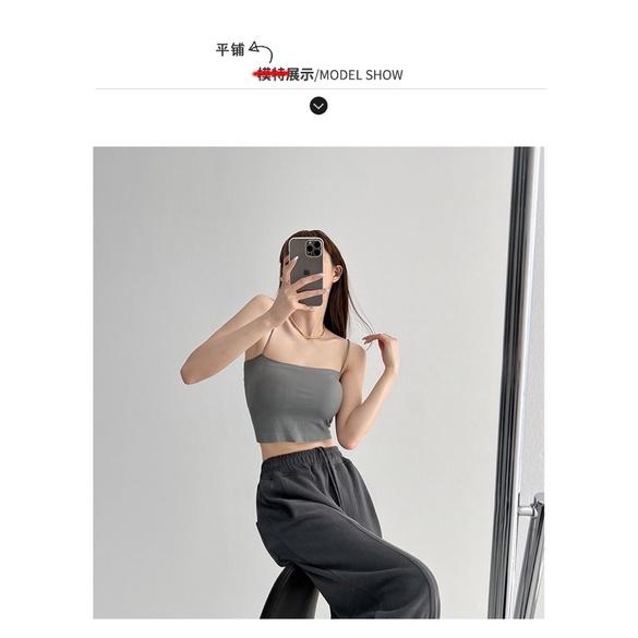 ʀᴏᴀɴɴᴀ_ᴋʀ歐美純色防走光細繩吊帶背心夏季性感美背修身短款帶胸墊抹胸美胸上衣Bra T-細節圖4