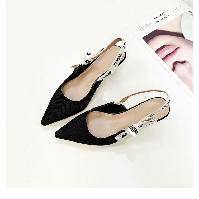 ʀᴏᴀɴɴᴀ_ᴋʀ 「過份美麗」百搭波紋布面貓跟字母綁帶涼鞋女包頭細跟中跟後空淺口高跟涼鞋-細節圖8