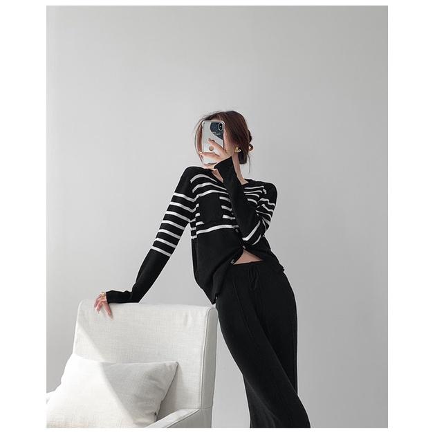 ʀᴏᴀɴɴᴀ_ᴋʀ顯瘦大長腿奶白色針織闊腿褲寬鬆垂墜感直筒休閒褲高腰抽繩白色落地褲-細節圖6