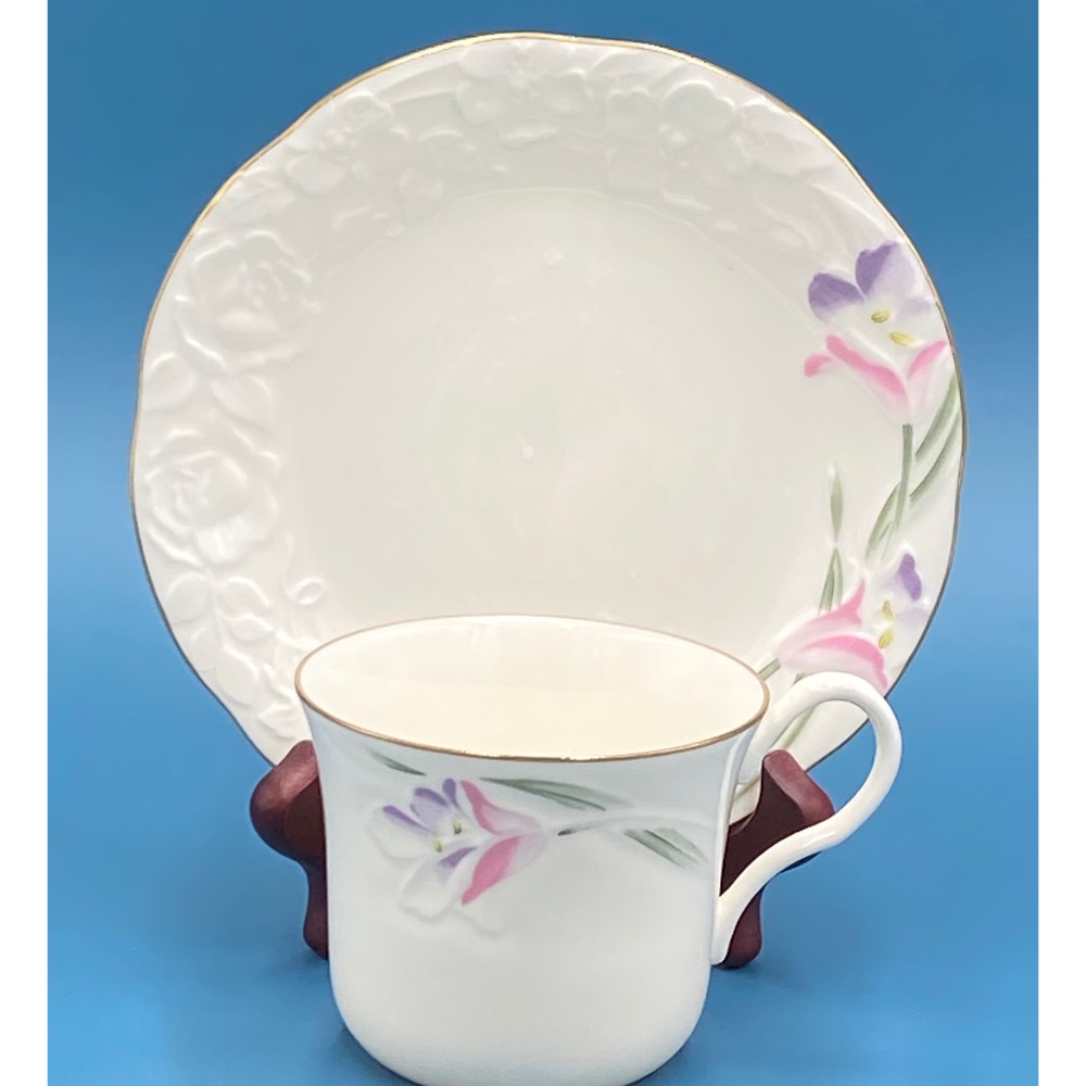 日本Hoya保谷白瓷金邊玫瑰紋浮雕花卉咖啡/花茶杯組（2957-1-32-26）220ml-細節圖4
