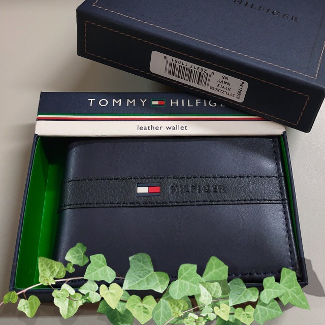 【Tommy】Tommy Hilfiger 男皮夾 短夾 牛皮夾 中標設計 多卡夾 獨立卡夾 大鈔夾 品牌盒裝／藍色-細節圖5