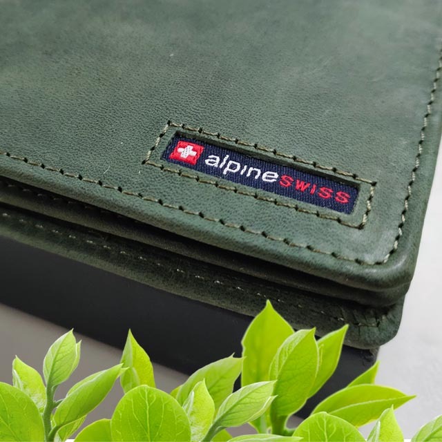 【ALPINE SWISS】瑞士+ 男皮夾 短夾 麂皮 雙鈔夾 品牌盒裝／仿舊軍綠-細節圖4