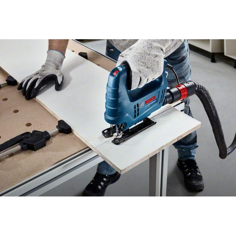 含稅 新款【新宇五金】BOSCH 博世 GST 680 調速線鋸機 切割能力 68mm (切木) 曲線鉅替代GST65E-細節圖4