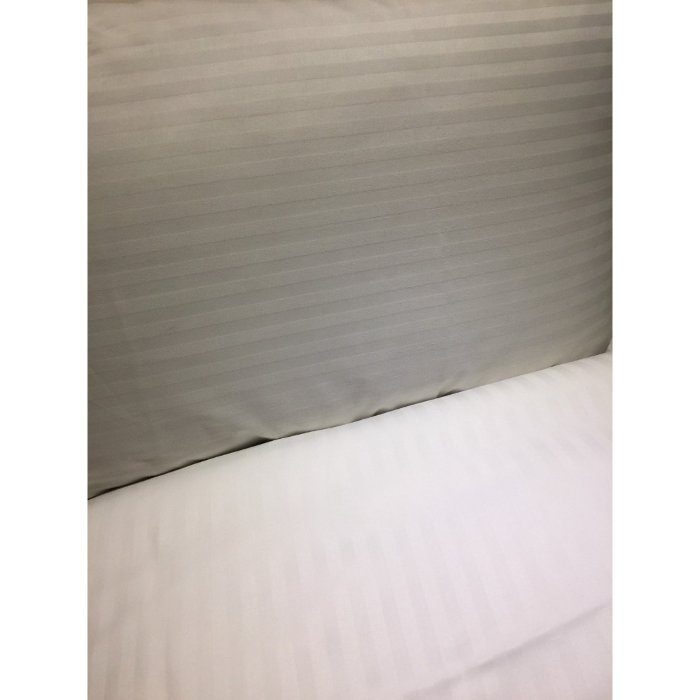 實拍 綿織枕套 枕頭套 枕套 口袋式 CVC平織枕套 白色枕套 大尺寸 更好包覆 特價中 飯店備品 緞條 條紋枕套-細節圖2