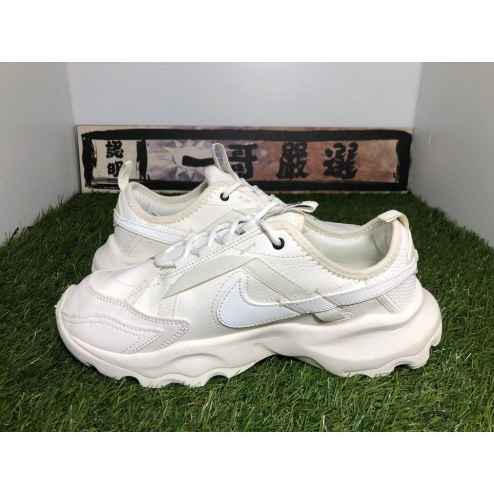 【一哥嚴選】Nike TC 7900 白 米白 全白 奶油白 小白鞋 黑勾 老爹鞋 厚底 增高 DD9682-100-細節圖3
