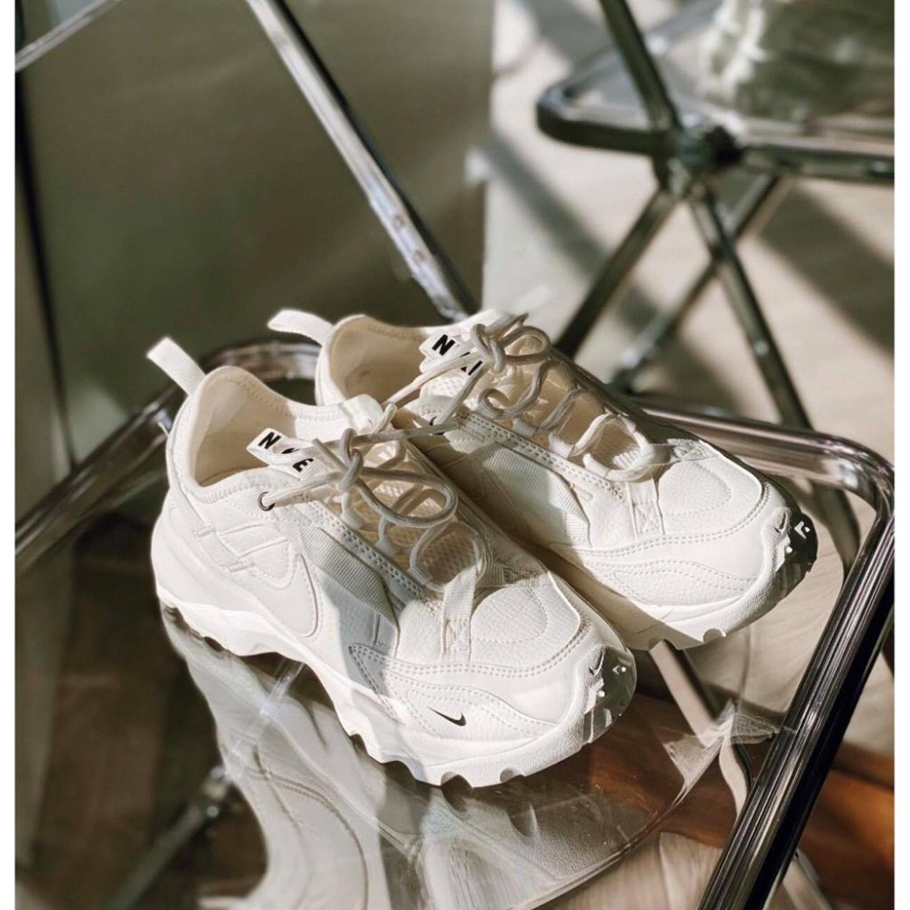 【一哥嚴選】Nike TC 7900 白 米白 全白 奶油白 小白鞋 黑勾 老爹鞋 厚底 增高 DD9682-100-細節圖8