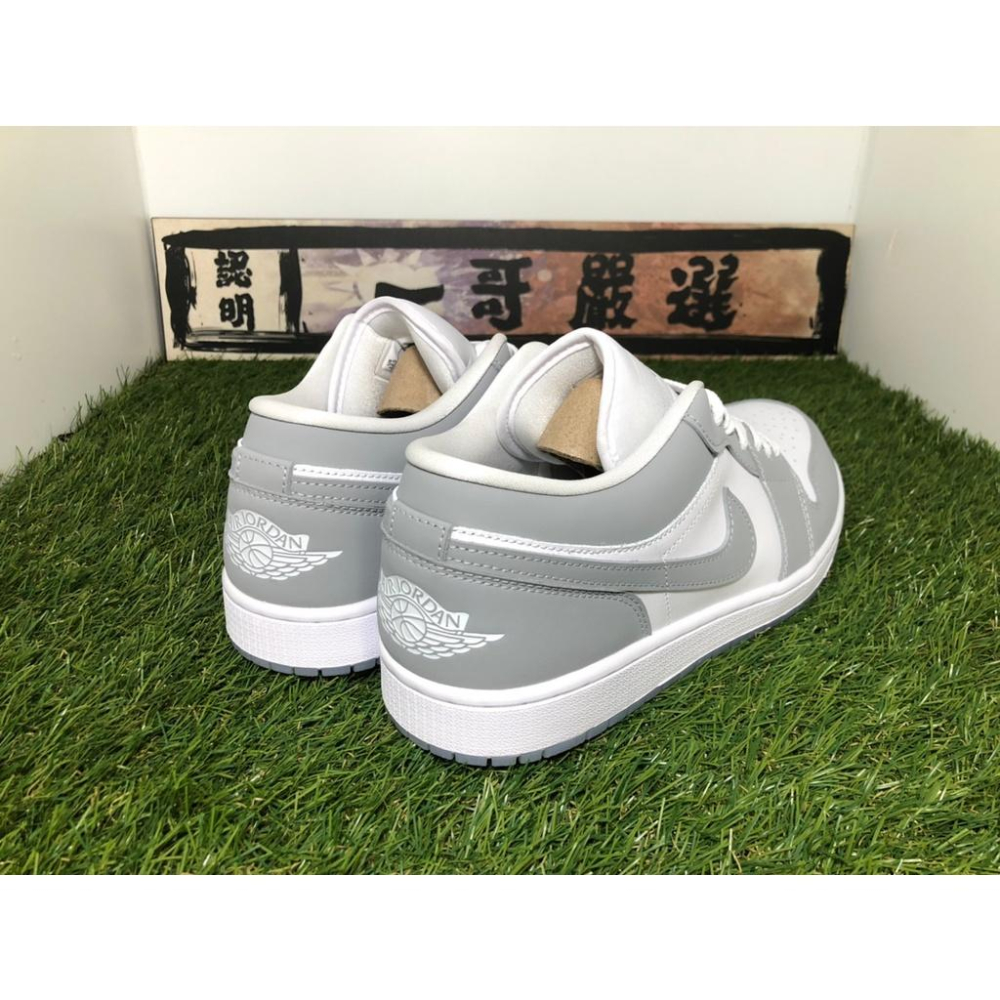 【一哥嚴選】NIKE Air Jordan 1 Low AJ1 白 灰 粉藍底 麂皮 麂皮 滑板鞋 DC0774-105-細節圖6