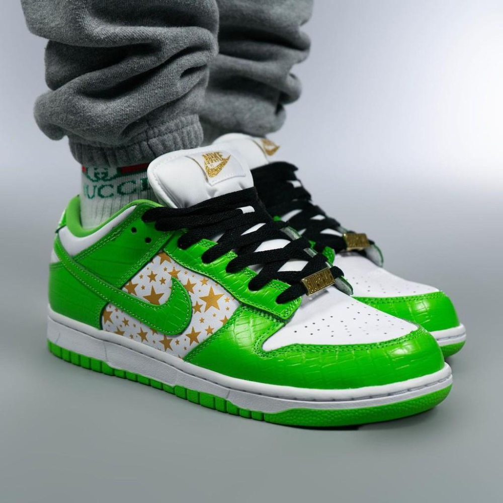 【一哥嚴選】Supreme x Nike SB Dunk Low Green 聯名 白綠 星星 DH3228-101-細節圖2