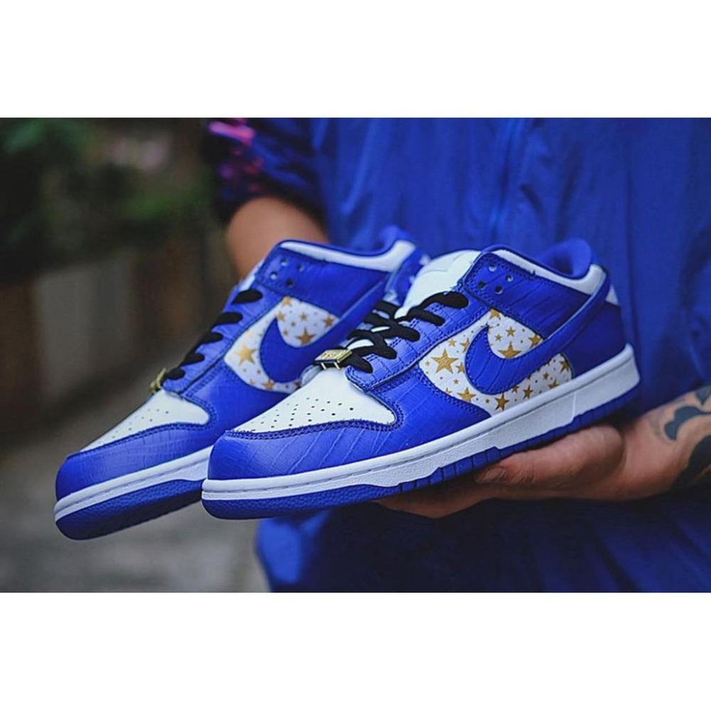 【一哥嚴選】Supreme x Nike SB Dunk Low Blue Stars 聯名 白藍 DH3228-100-細節圖9