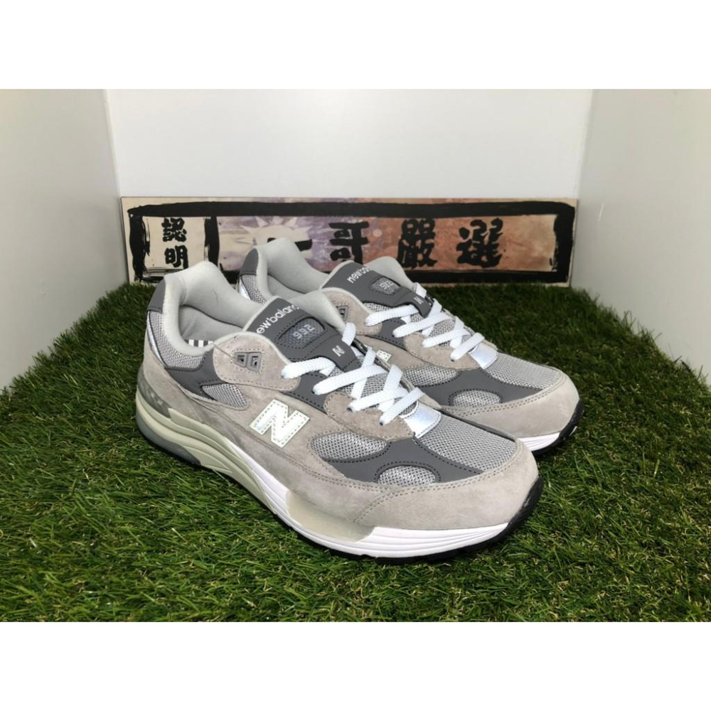 【一哥嚴選】New Balance 992 NB 灰 白 反光 麂皮 余文樂 美國製 復刻 復古 男女鞋 M992GR-細節圖3