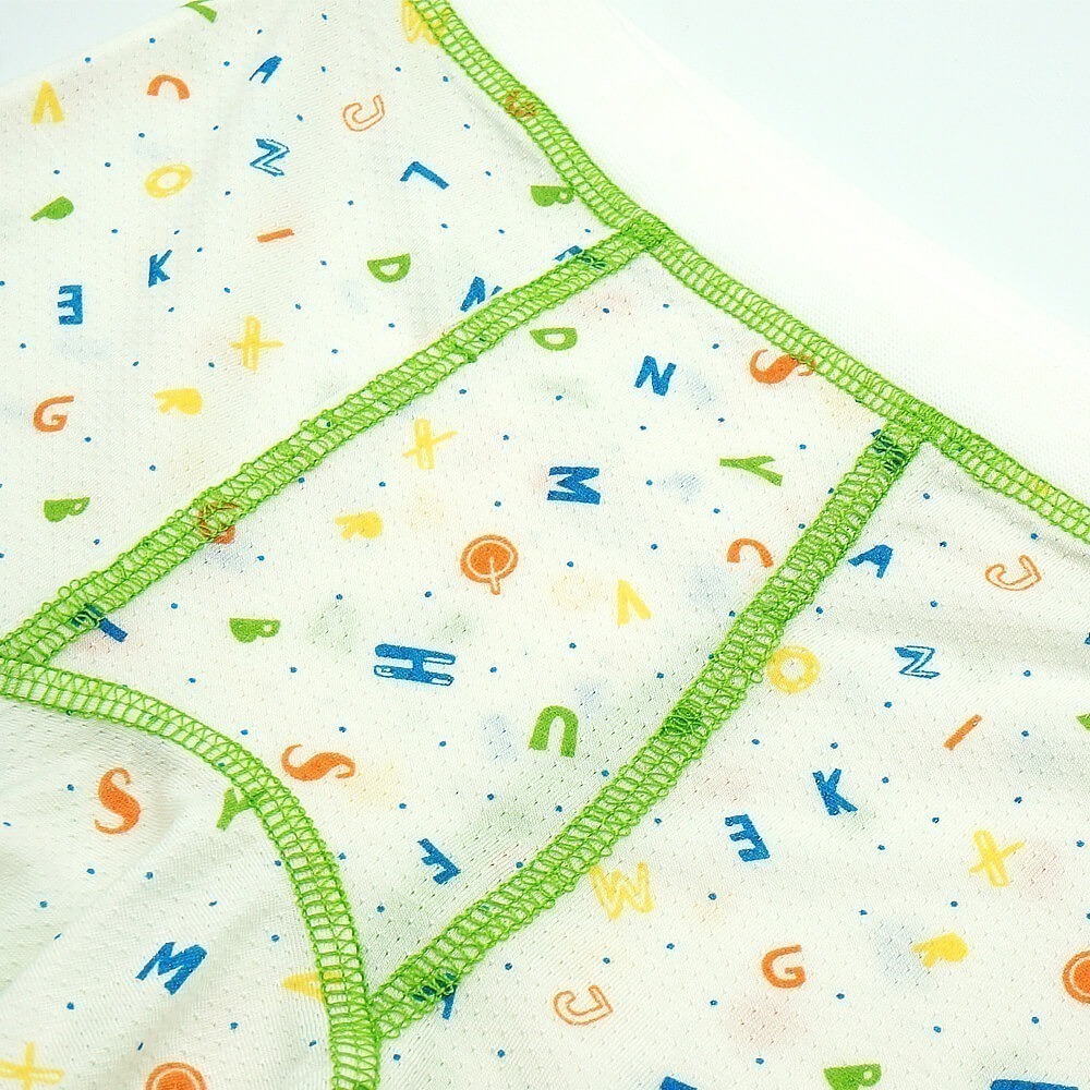 【annypepe 】男童四角褲 奧地利天絲 QQ 洞洞緹花 字母遊戲-米白120~150(兒童內褲 男童內褲)-細節圖5