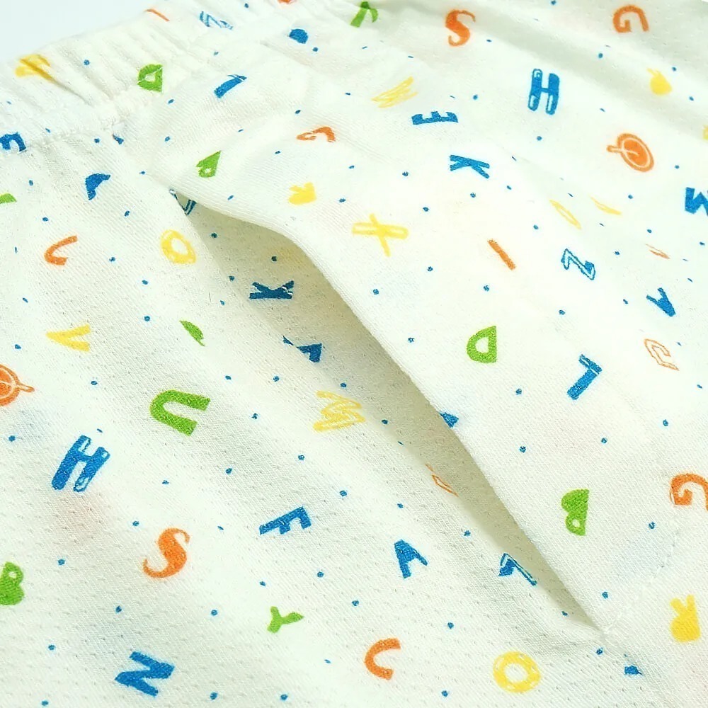 【annypepe】男童平口褲 奧地利天絲 QQ 洞洞緹花 字母遊戲-米白140～150  (兒童內褲 男童內褲)-細節圖3