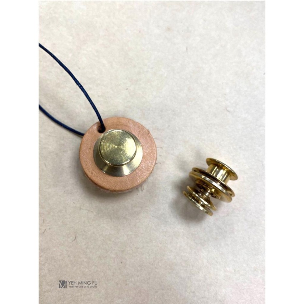 【黃銅子母彈簧釦】《葉明福皮革創作工房》-細節圖3