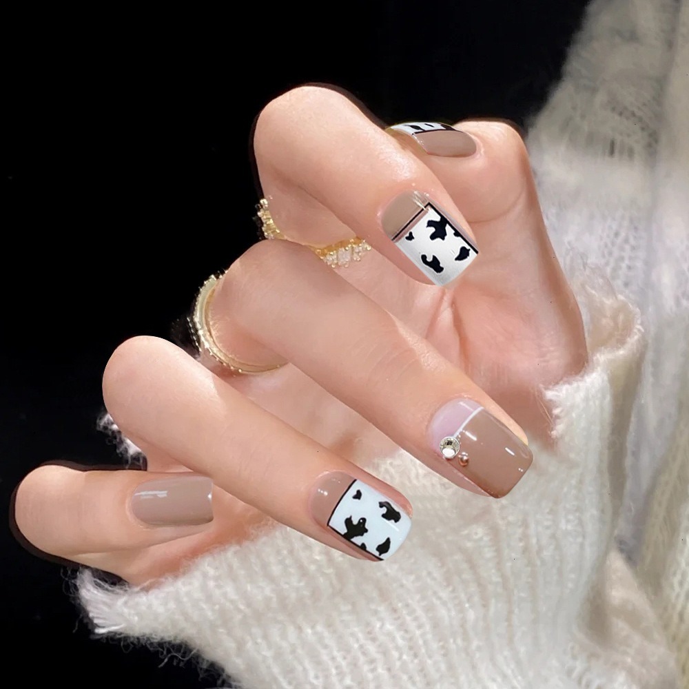 聖誕節新款OL氣質裸色奶牛紋豹紋法式穿戴甲 假指甲貼片 美甲片 法式指甲 新娘美甲片 法式光療甲片 指甲片 指甲貼-細節圖2