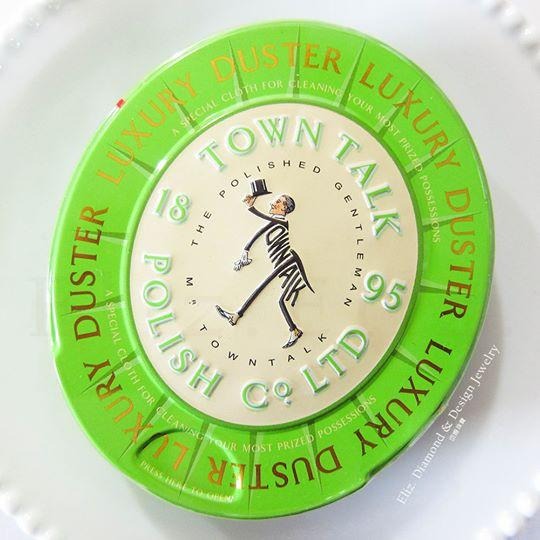 英國Town Talk 超細纖維除塵布 擦拭布 Luxury Duster 綠色鐵盒保養組-細節圖2