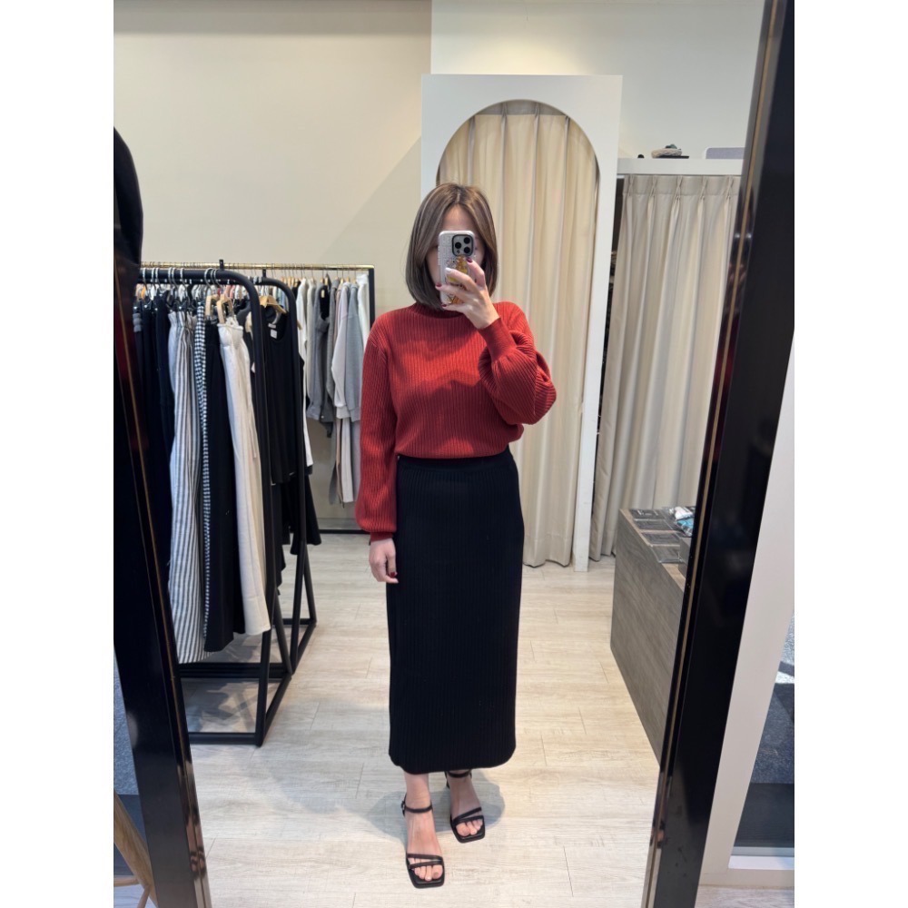 下開叉坑條針織裙-細節圖5