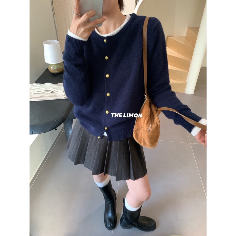 金扣針織小外套-細節圖3