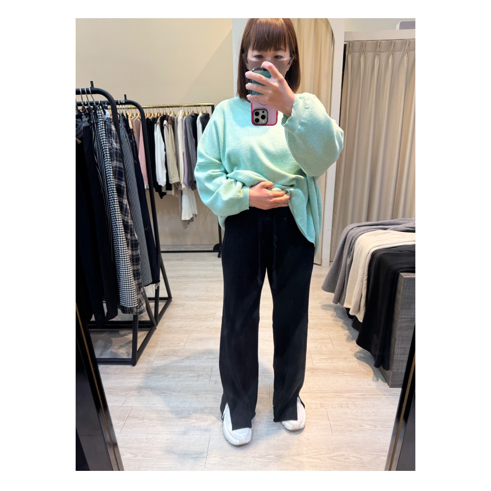 下開叉針織褲-細節圖2