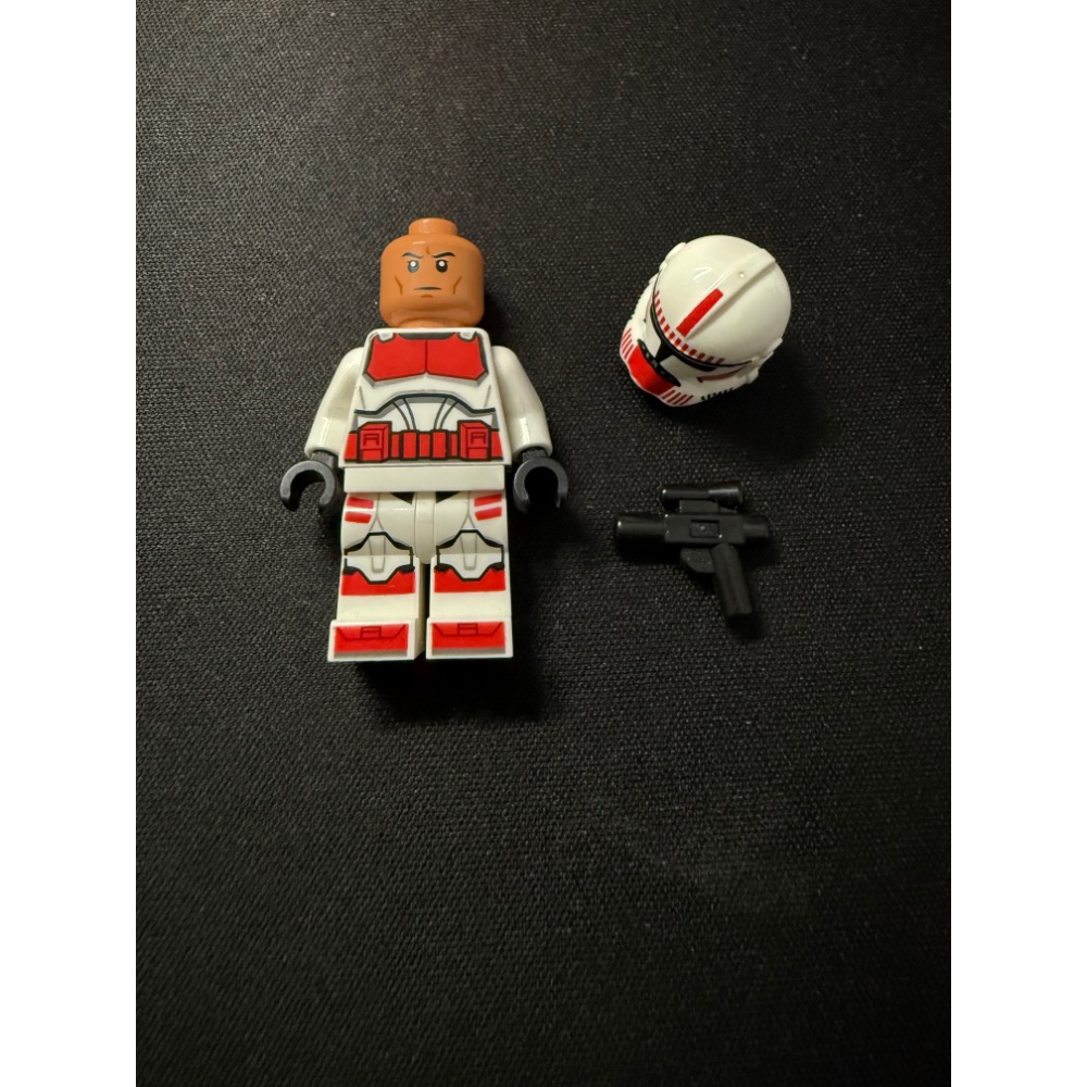 『比爾玩樂』LEGO Star Wars sw1305 Clone Shock Trooper 展品已組-細節圖2