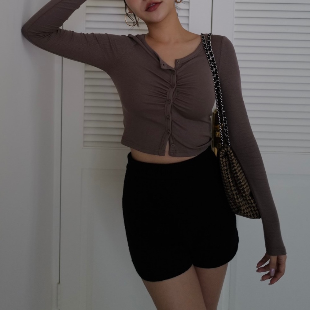 FOR mia｜WTE胸抓皺顯瘦羅紋上衣-細節圖3